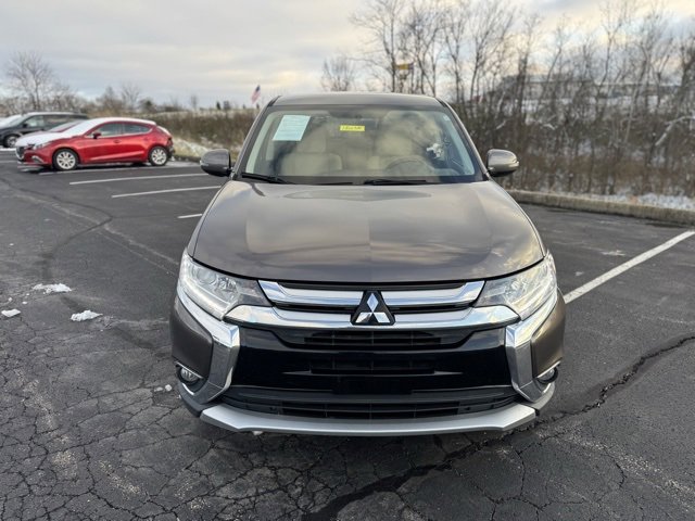 Used 2017 Mitsubishi Outlander SE image 8
