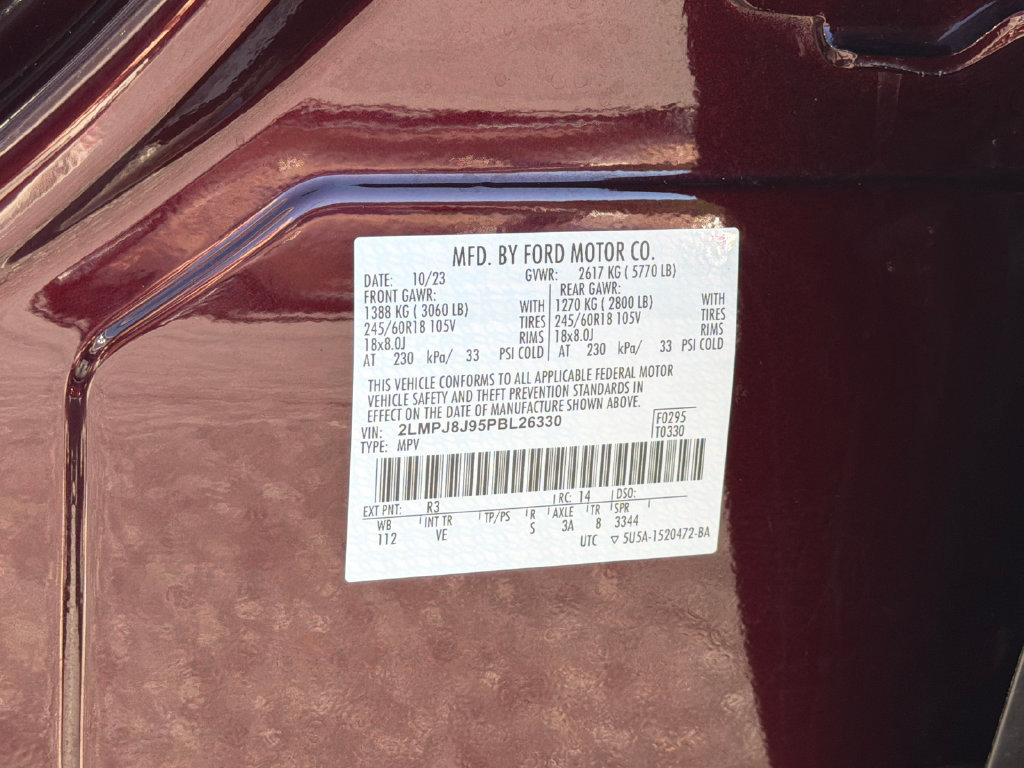 Used 2023 Lincoln Nautilus AWD w/ Premium Package image 31