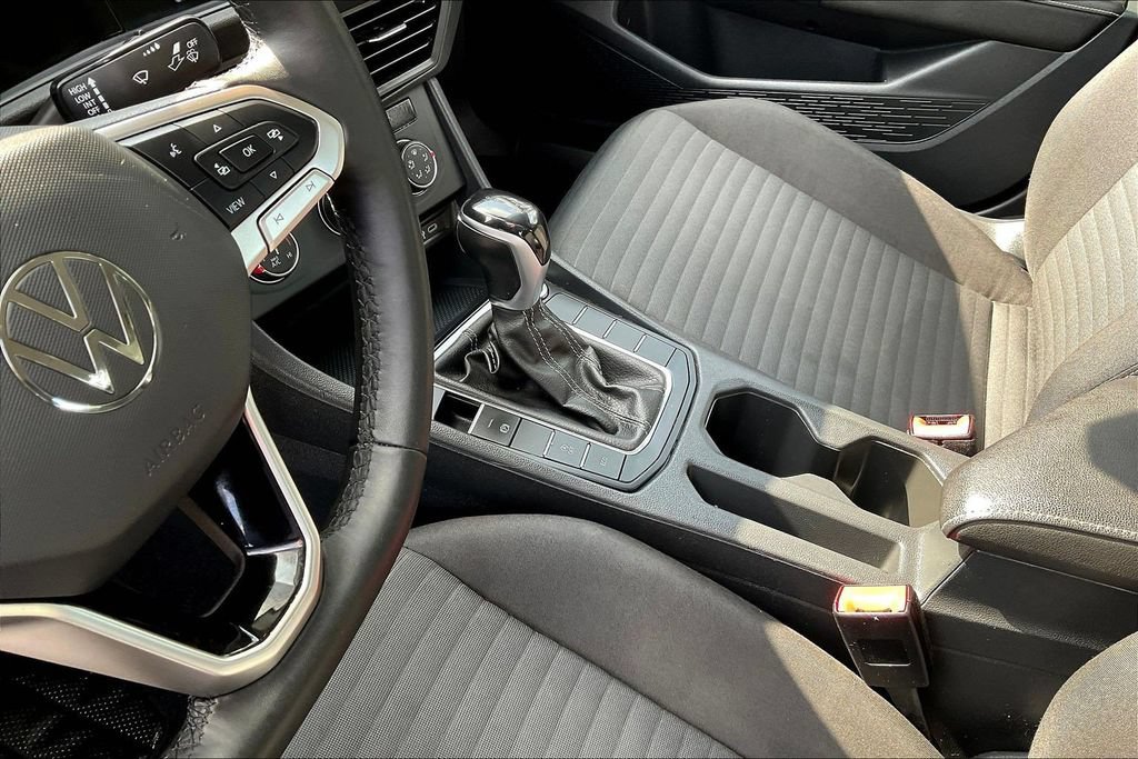 Used 2024 Volkswagen Jetta S FWD image 21