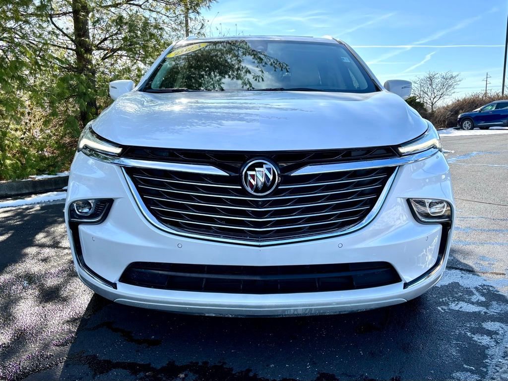 Used 2023 Buick Enclave Premium w/ Experience Buick Package image 9