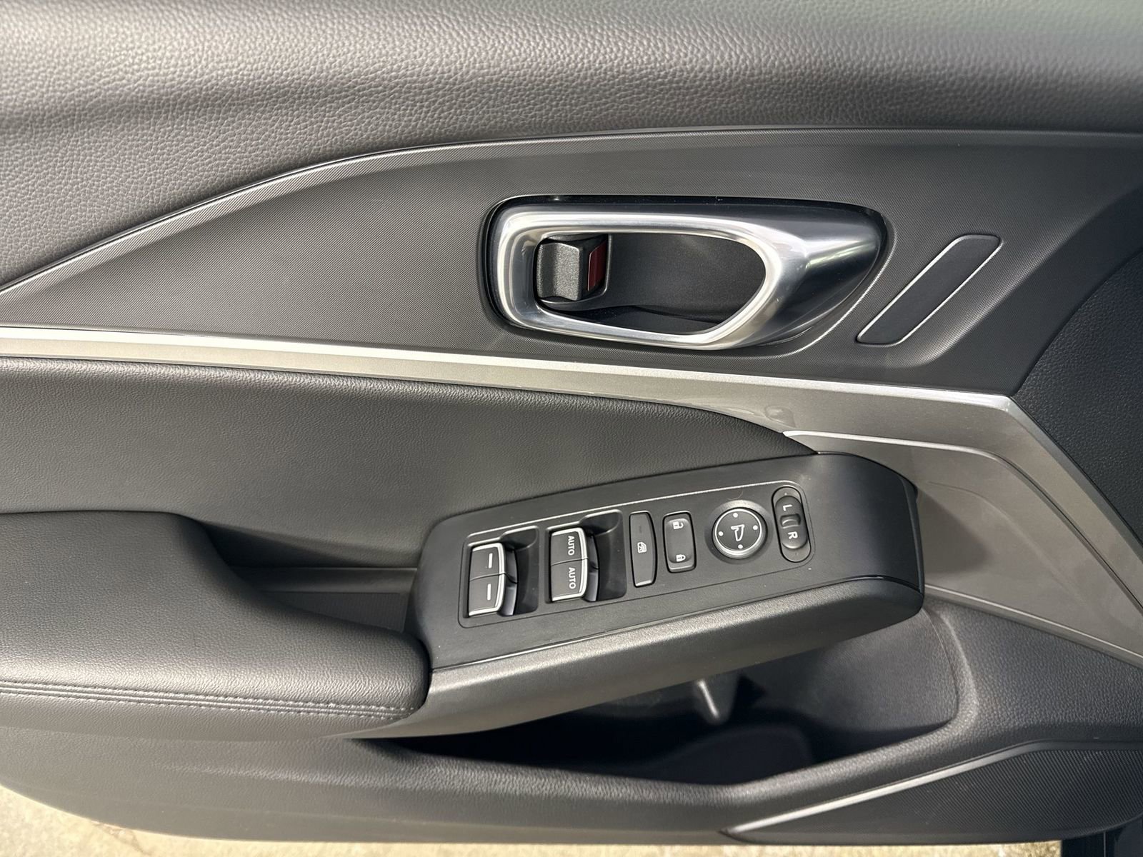 Certified 2025 Acura Integra image 22