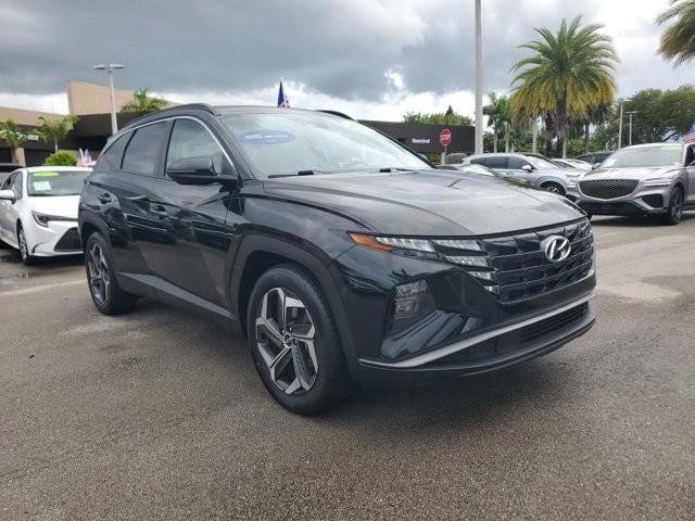 Certified 2023 Hyundai Tucson SEL w/ Convenience Package FWD image 3