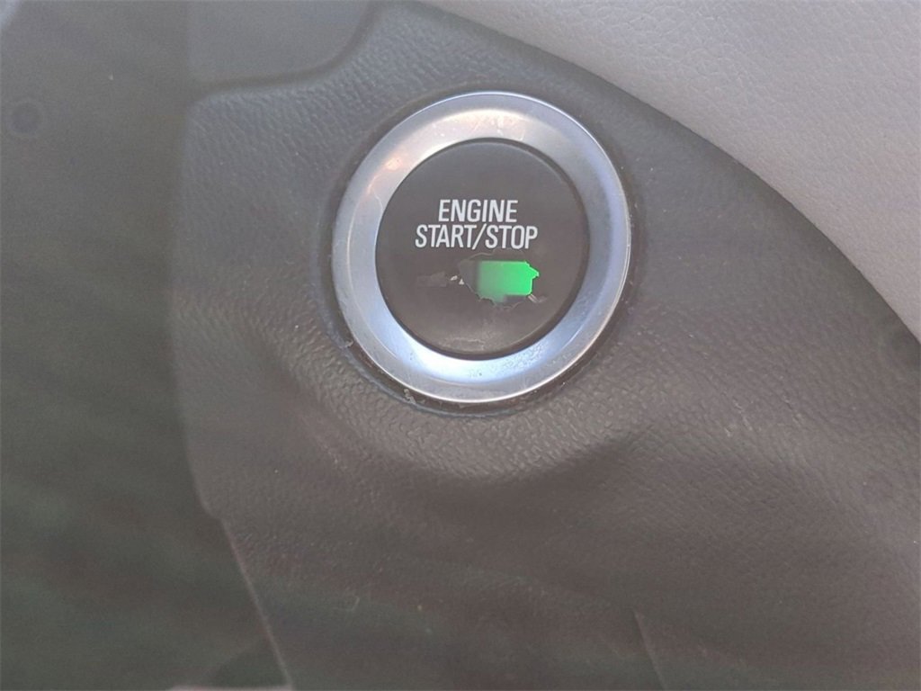 Used 2019 Chevrolet Equinox LS image 16