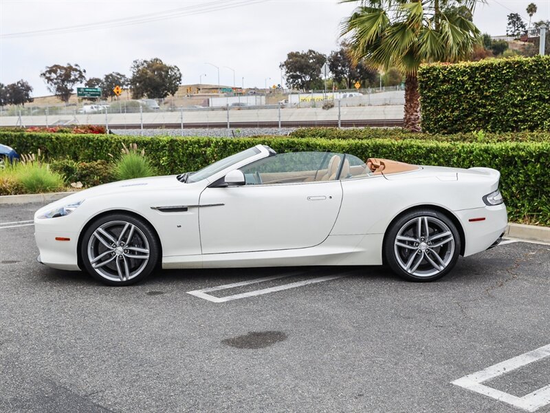 Used 2016 Aston Martin DB9 GT RWD image 2