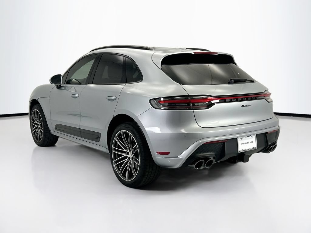 Used 2026 Porsche Macan AWD/4WD image 3