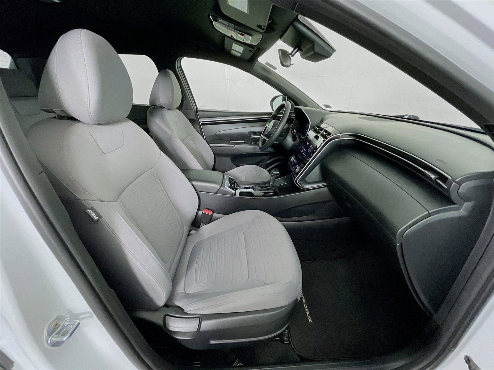 Used 2022 Hyundai Santa Cruz SEL image 29