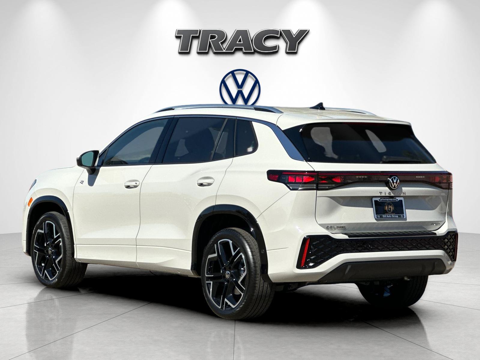 New 2026 Volkswagen Tiguan SEL R-Line AWD/4WD image 6
