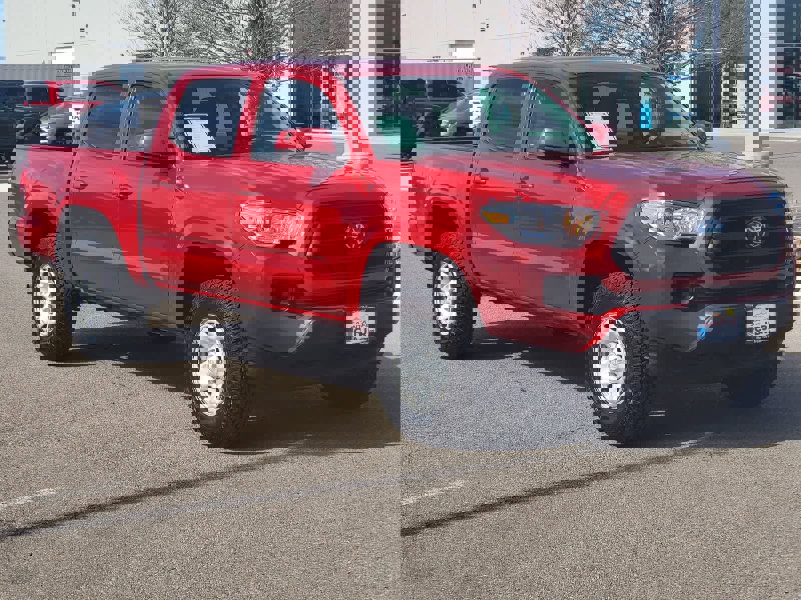 Used 2022 Toyota Tacoma SR image 3