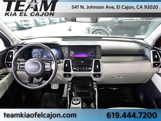 Certified 2023 Kia Sorento SX Prestige AWD/4WD image 23