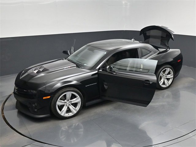 Used 2013 Chevrolet Camaro ZL1 image 54