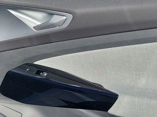 New 2026 Volkswagen ID.4 Pro image 18