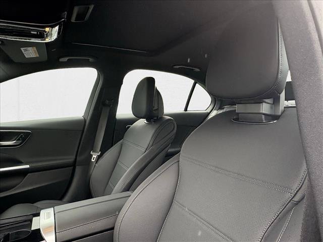 New 2025 Mercedes-Benz C 300 4MATIC Sedan image 15