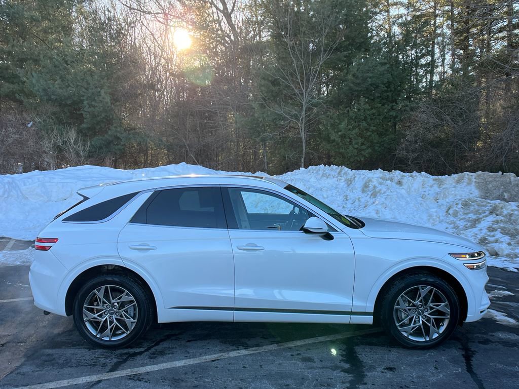 Used 2023 Genesis GV70 2.5T w/ Select Package image 6