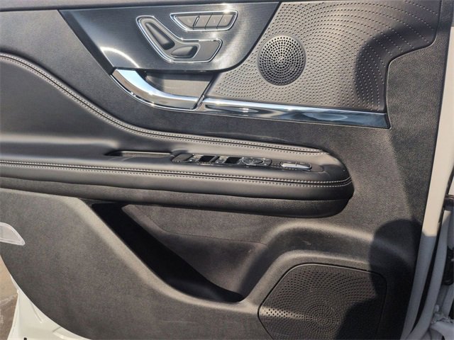 Certified 2025 Lincoln Corsair AWD w/ Equipment Group 101A image 14