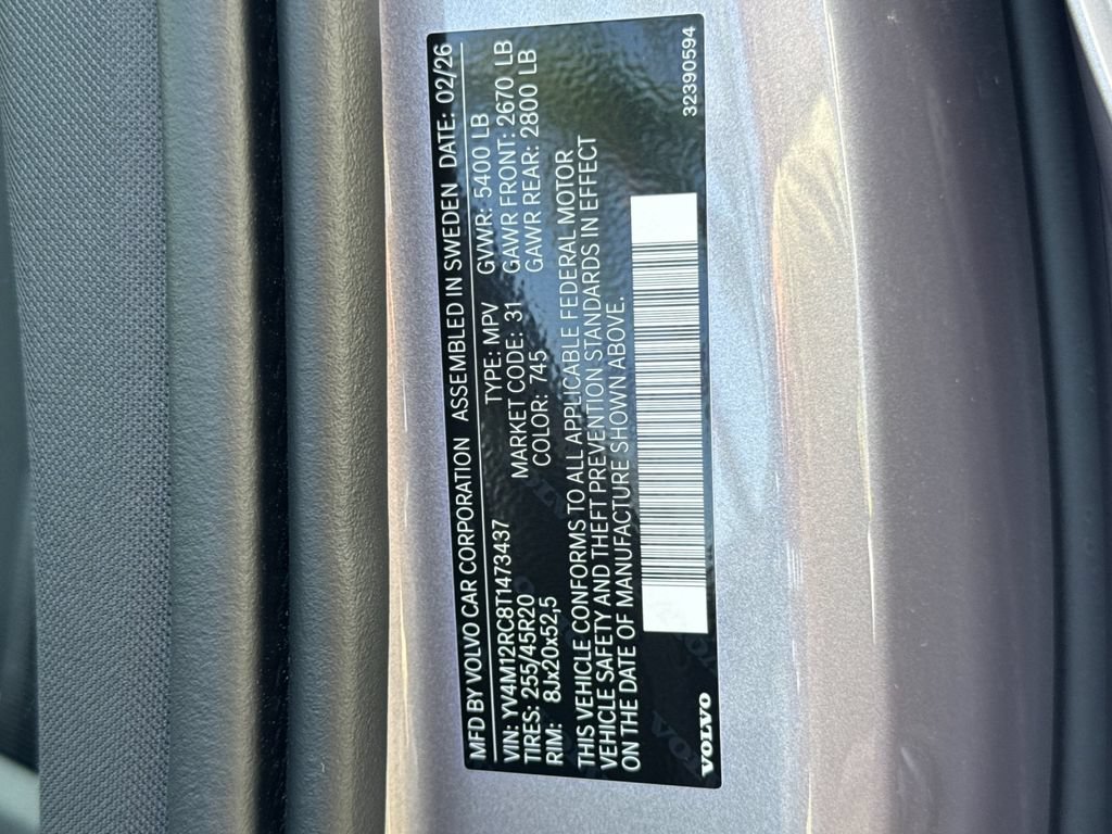 New 2026 Volvo XC60 B5 Plus w/ Protection Package Premier AWD/4WD image 28