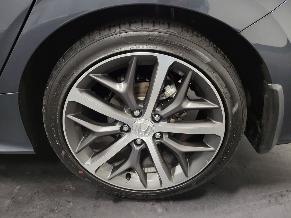 Used 2024 Honda Civic Touring image 10