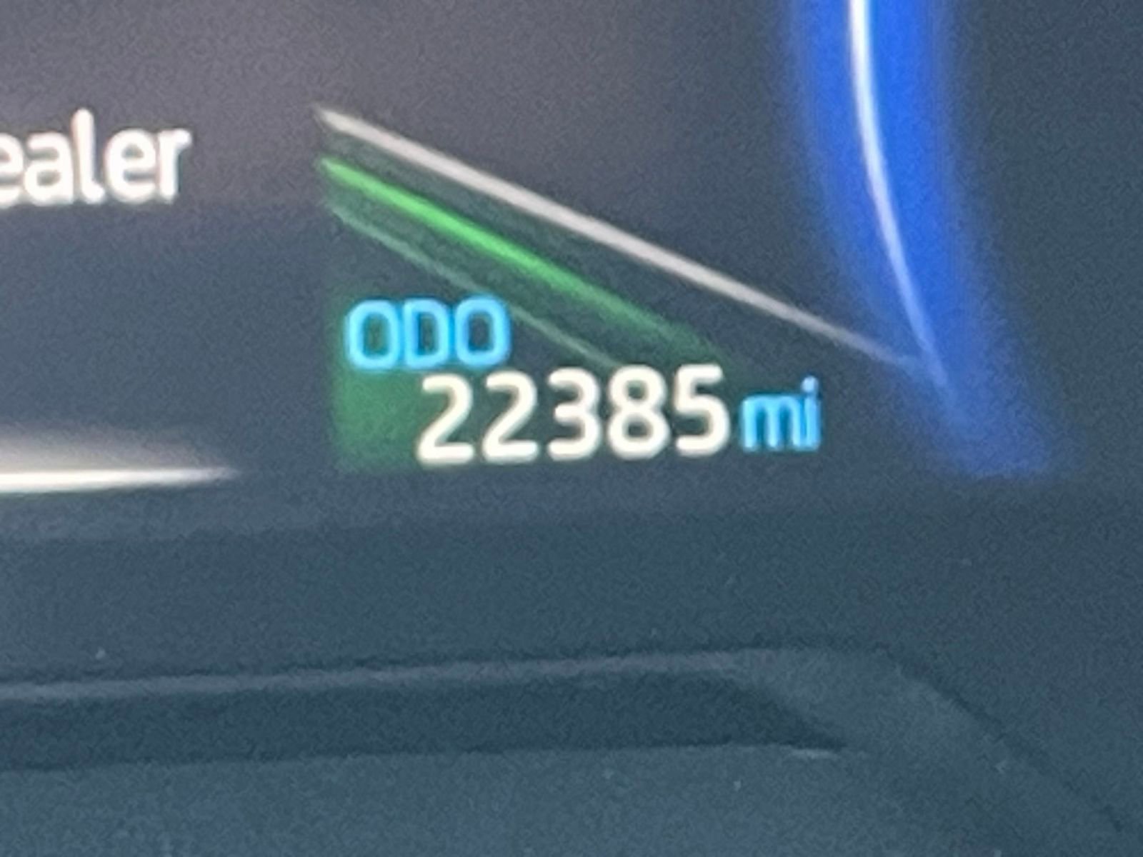 Used 2025 Toyota RAV4 LE image 39