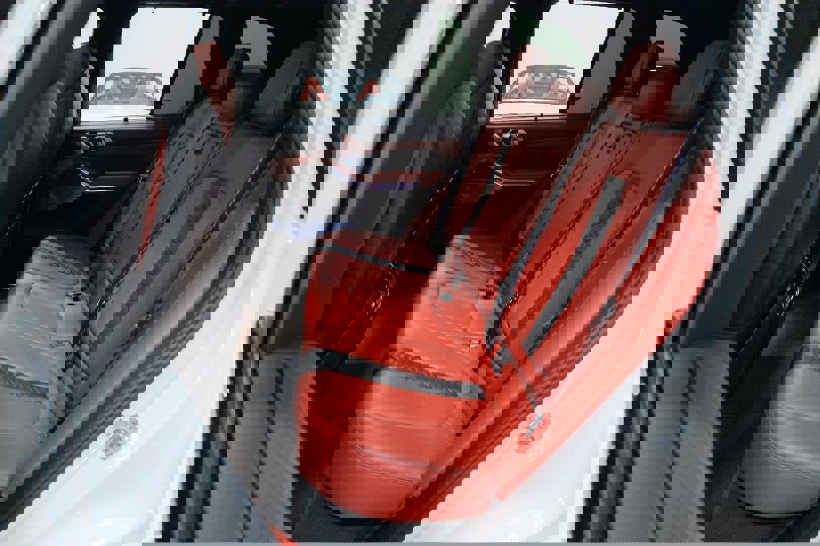 Used 2021 BMW X5 M w/ Competition Package image 28