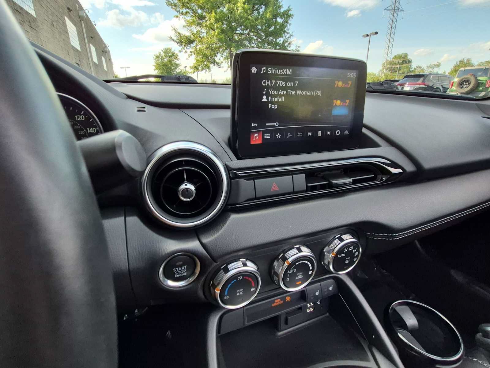 Used 2021 MAZDA MX-5 Miata Grand Touring RWD image 26