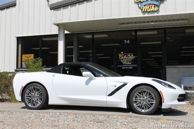 Used 2015 Chevrolet Corvette Stingray Convertible w/ 3LT Preferred Equipment Group RWD image 21