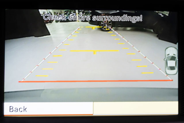 Used 2013 Mercedes-Benz SL 550 image 18