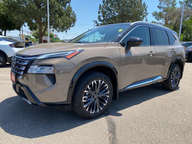 Certified 2024 Nissan Rogue Platinum w/ Platinum Premium Package AWD/4WD image 1