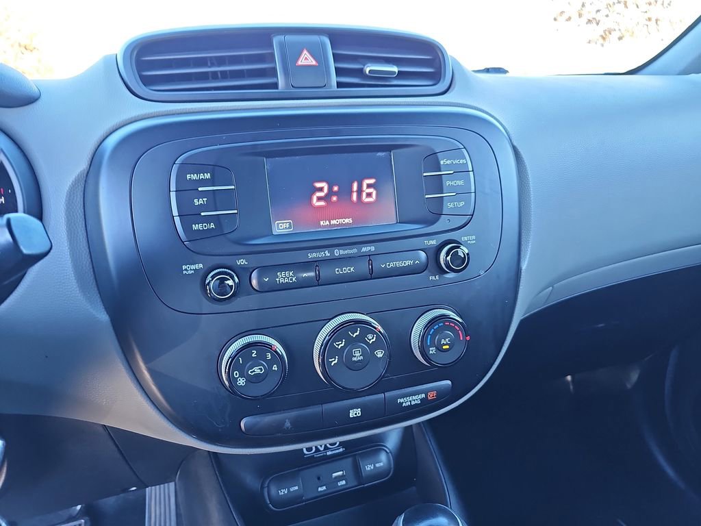 Used 2015 Kia Soul Base image 23