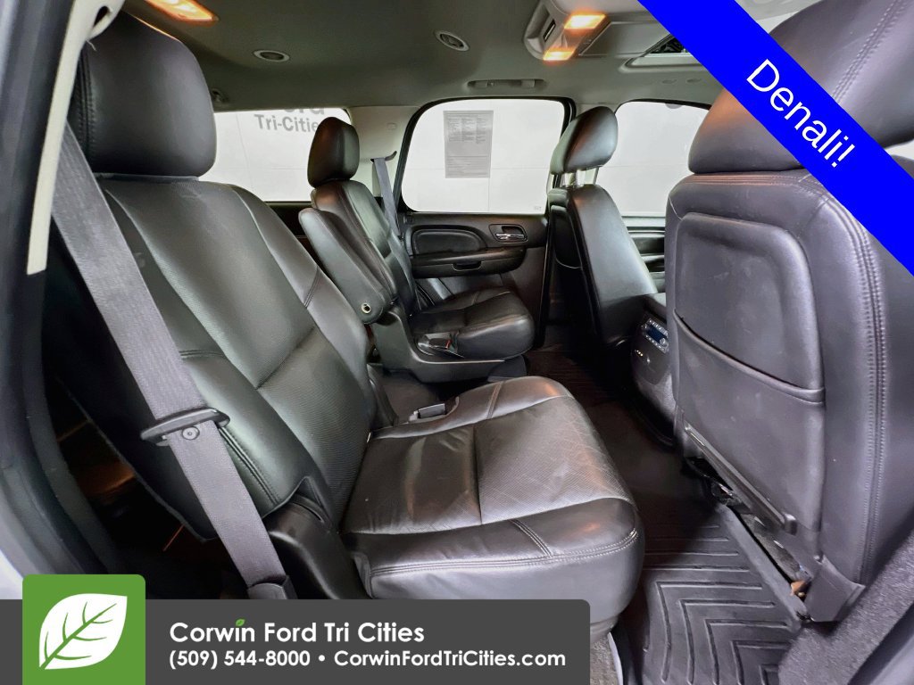 Used 2012 GMC Yukon Denali AWD/4WD image 16