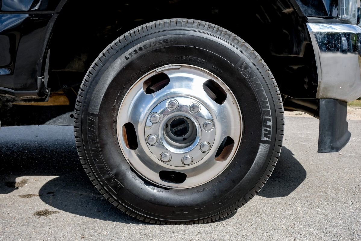 Used 2022 Ford F350 XLT w/ XLT Premium Package image 60