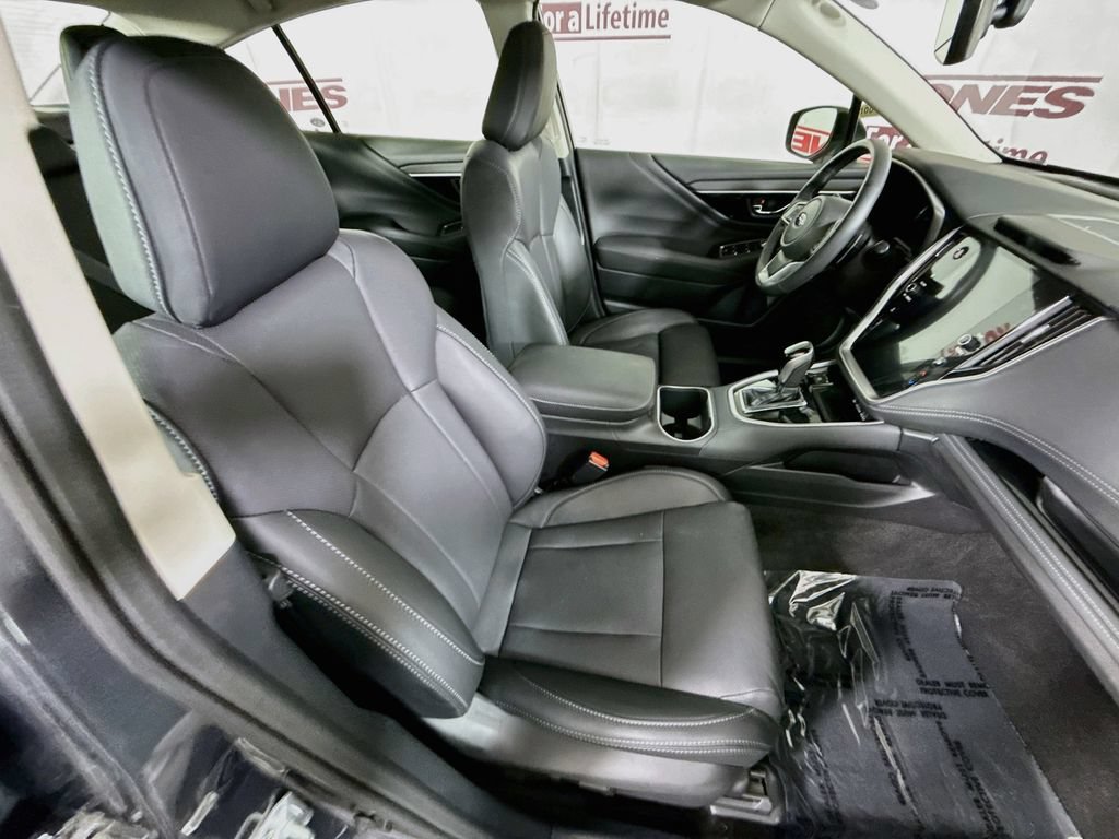 Used 2023 Subaru Legacy Limited AWD/4WD image 32