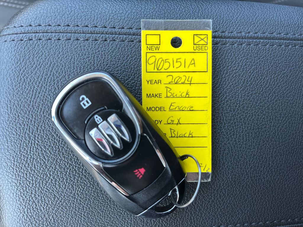 Certified 2024 Buick Encore GX Preferred FWD image 23