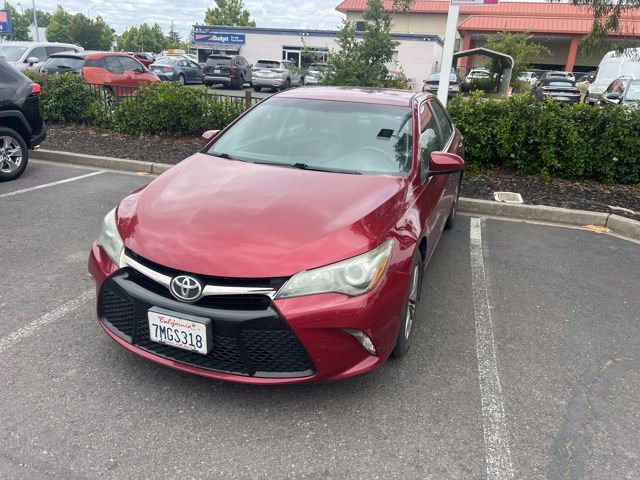 Used 2015 Toyota Camry SE FWD image 23
