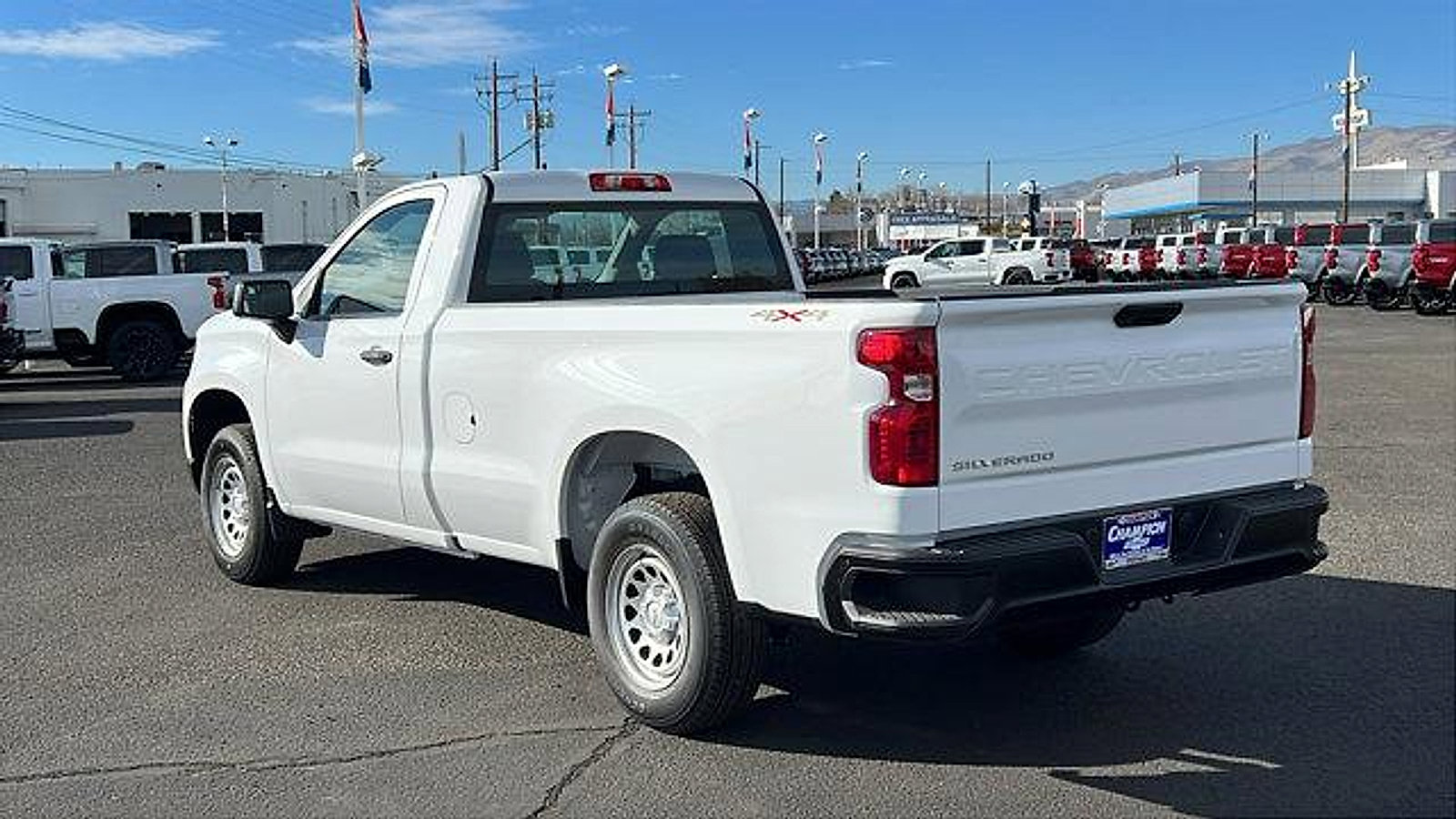 New 2026 Chevrolet Silverado 1500 W/T image 8