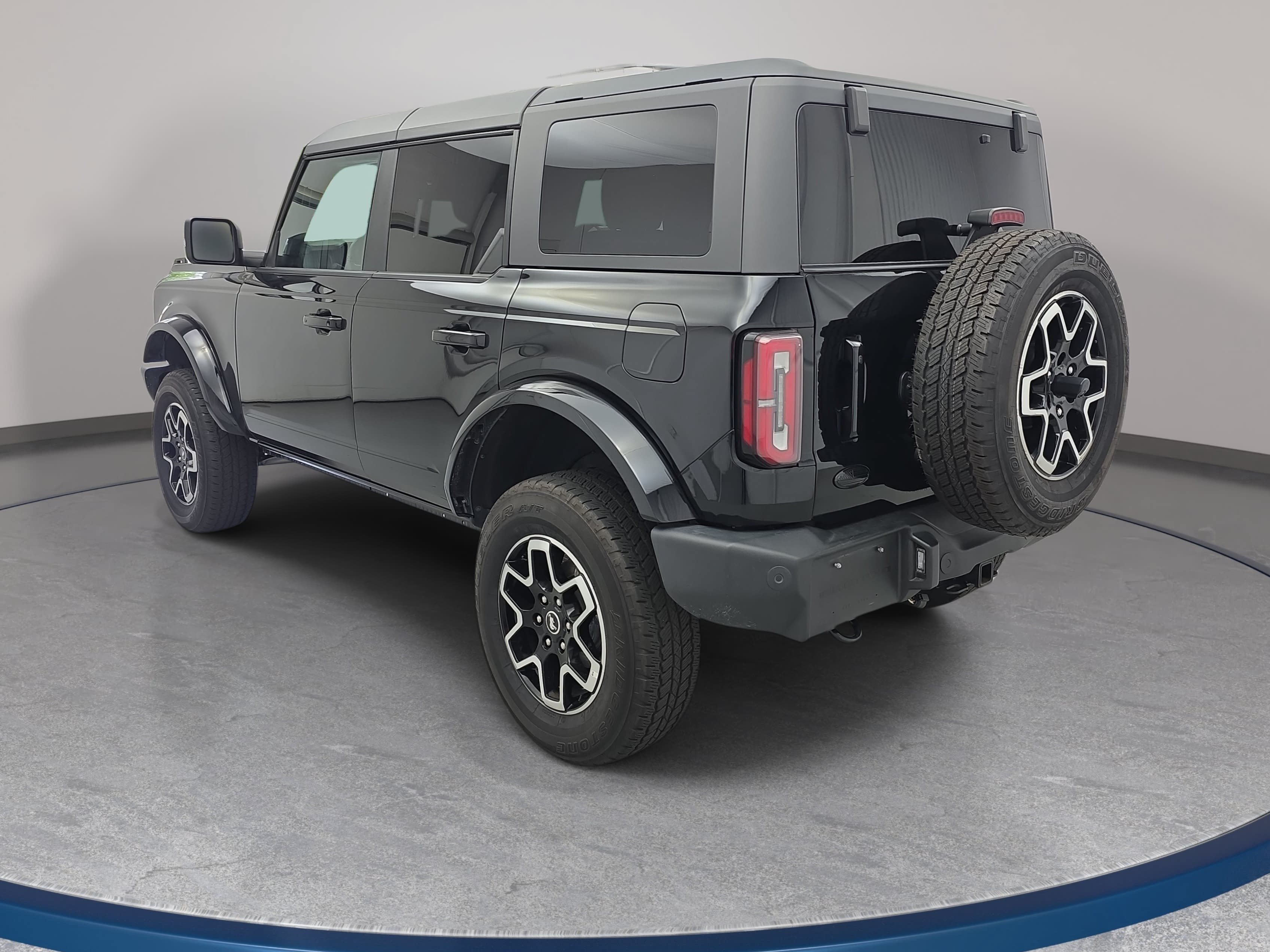 Used 2024 Ford Bronco Outer Banks AWD/4WD image 7