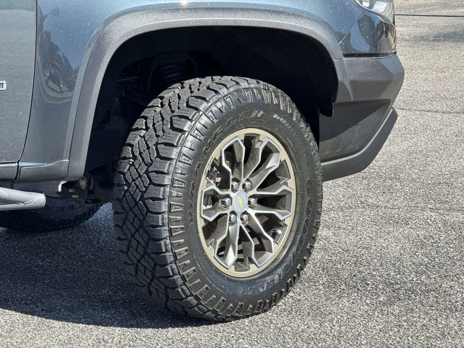Used 2018 Chevrolet Colorado ZR2 AWD/4WD image 12