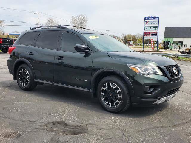 Used 2020 Nissan Pathfinder SL w/ Rock Creek Edition AWD/4WD image 2