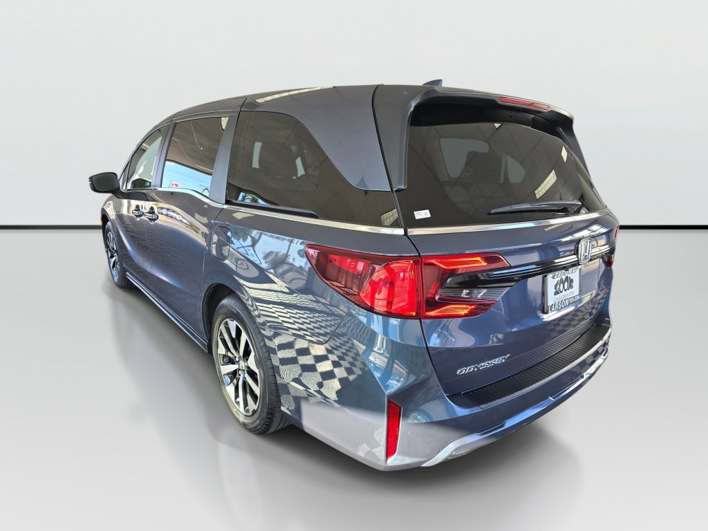 Used 2025 Honda Odyssey EX-L image 3