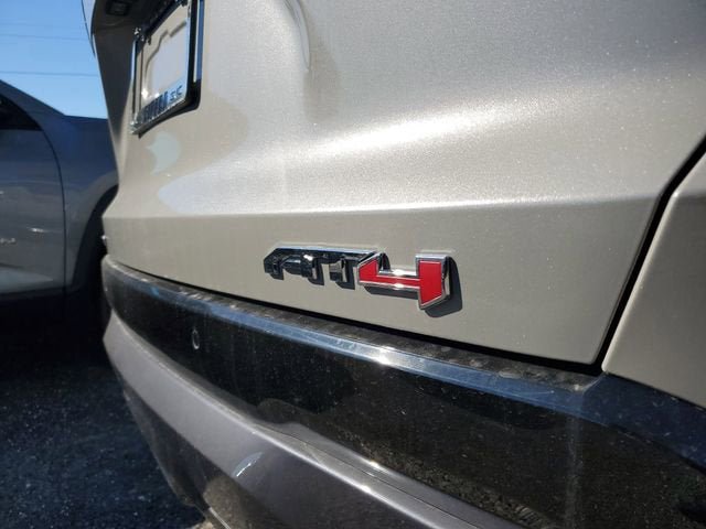 New 2026 GMC Terrain AT4 w/ Technology Package II AWD/4WD image 9