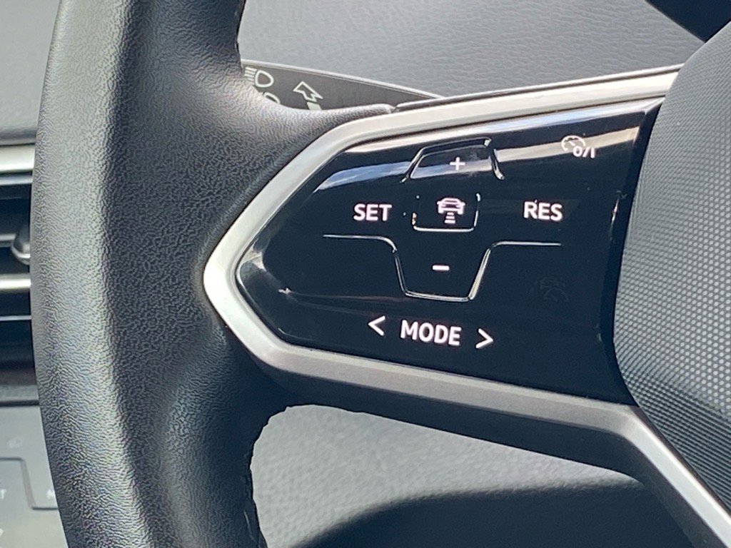 Used 2023 Volkswagen ID.4 Pro S image 8