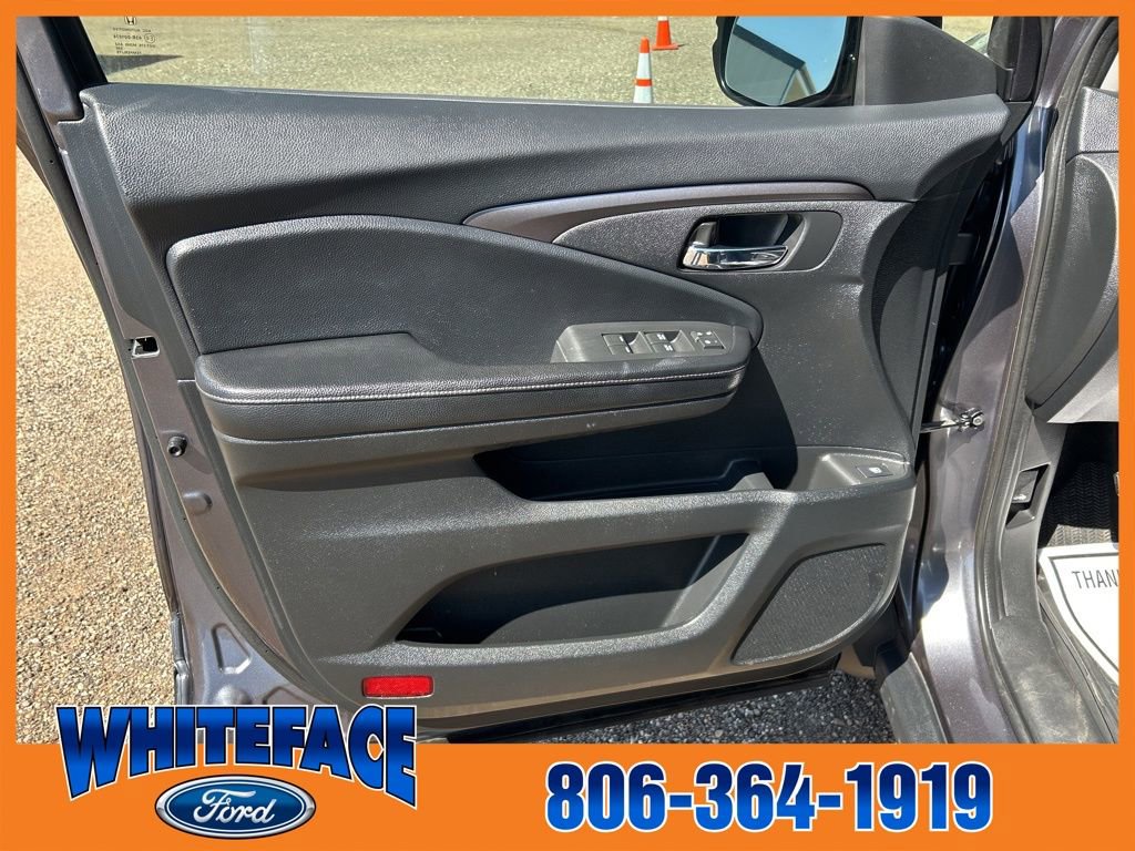 Used 2018 Honda Ridgeline RTL-T image 12