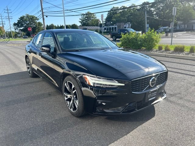 Certified 2024 Volvo S60 B5 Plus w/ Climate Package AWD/4WD image 6