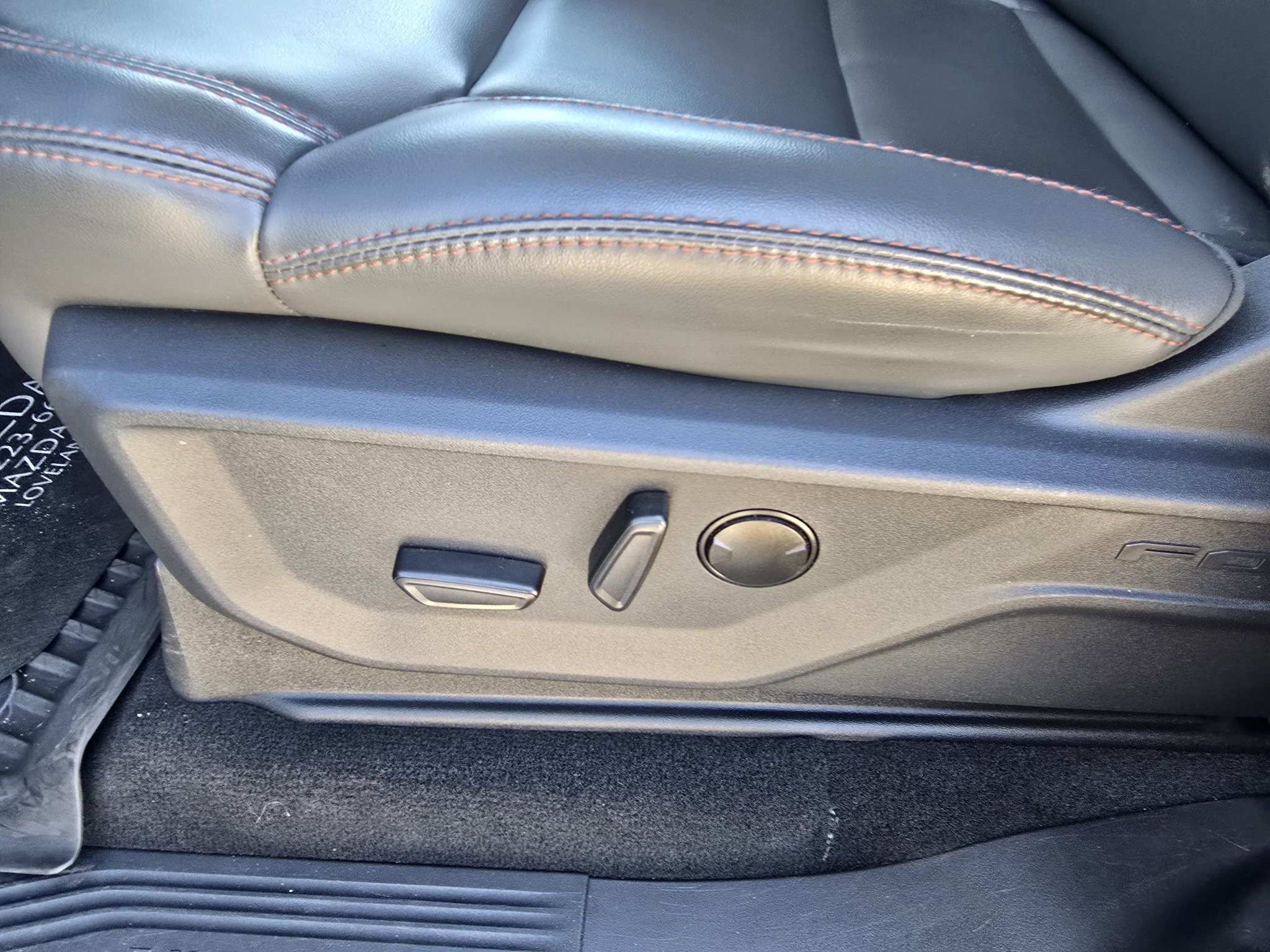 Used 2025 Ford Expedition Max Active AWD/4WD image 17