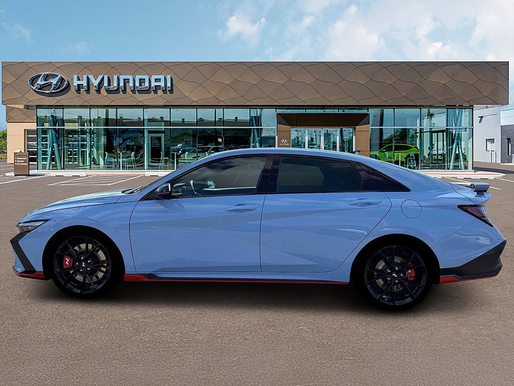 New 2026 Hyundai Elantra N FWD image 3