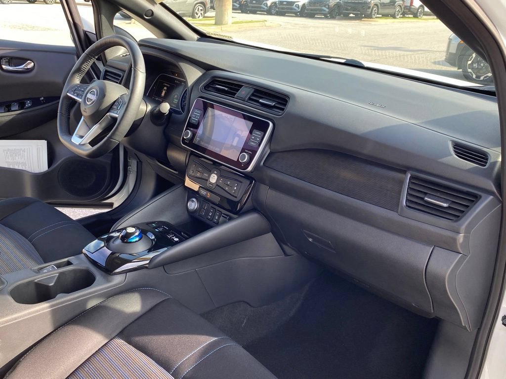 Used 2023 Nissan Leaf SV Plus FWD image 32