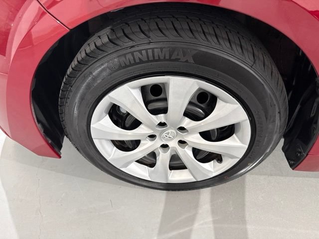 Used 2023 Toyota Corolla LE FWD image 5