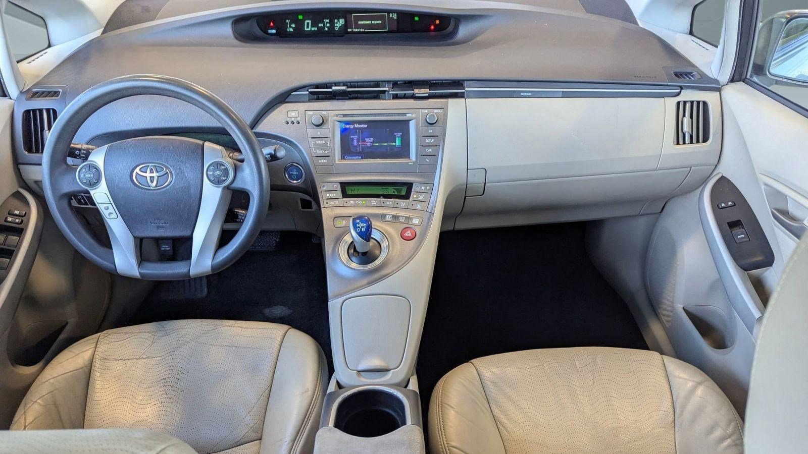 Used 2012 Toyota Prius Two image 15