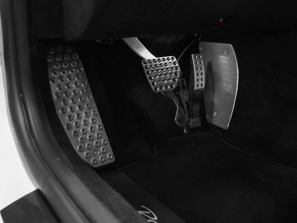 Certified 2023 Ferrari Roma image 46