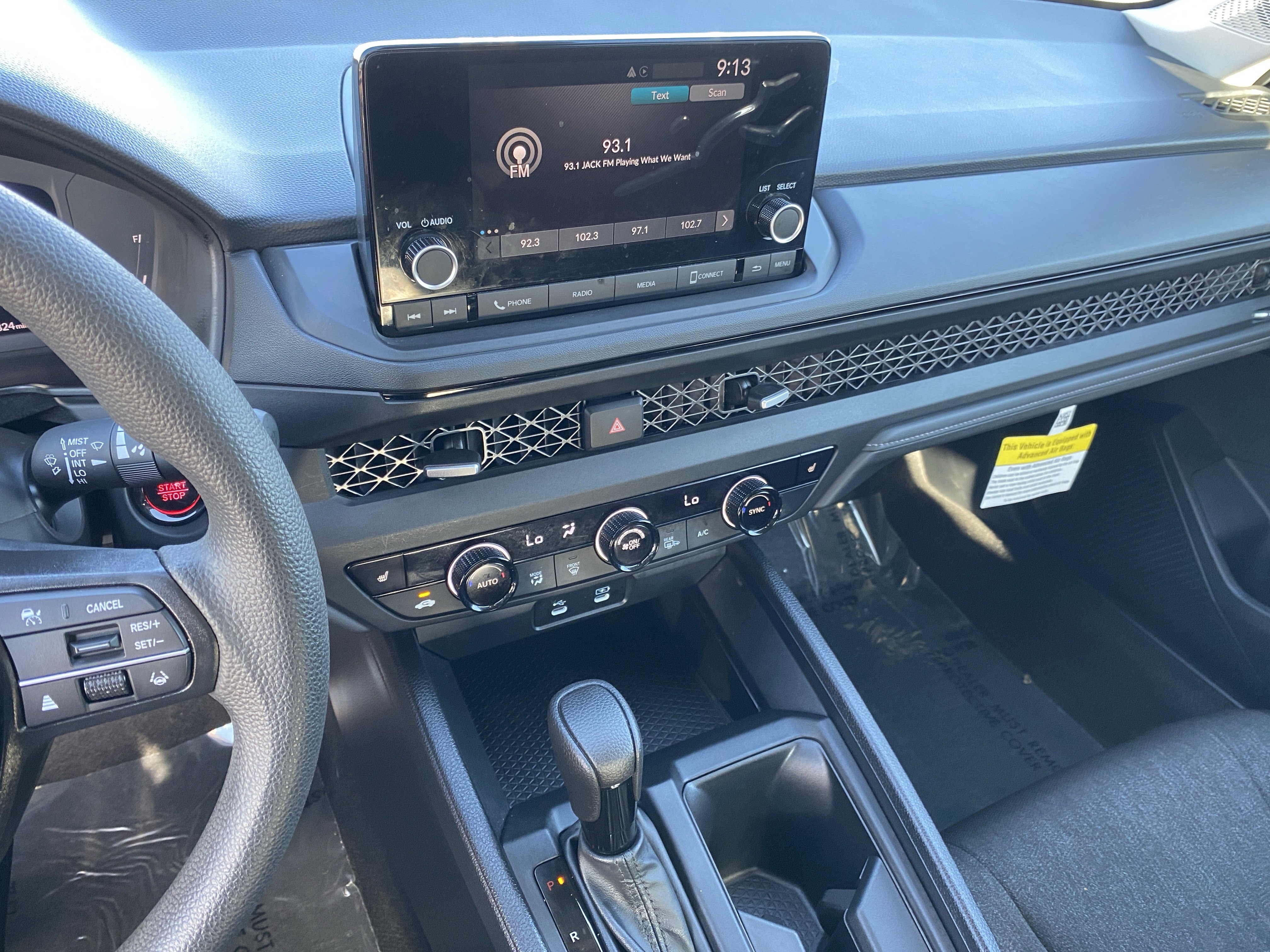 Used 2025 Honda Accord SE image 19