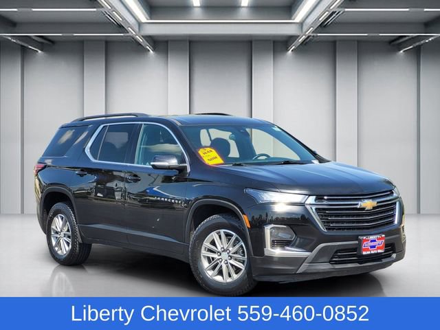 Used 2023 Chevrolet Traverse LT AWD/4WD image 1