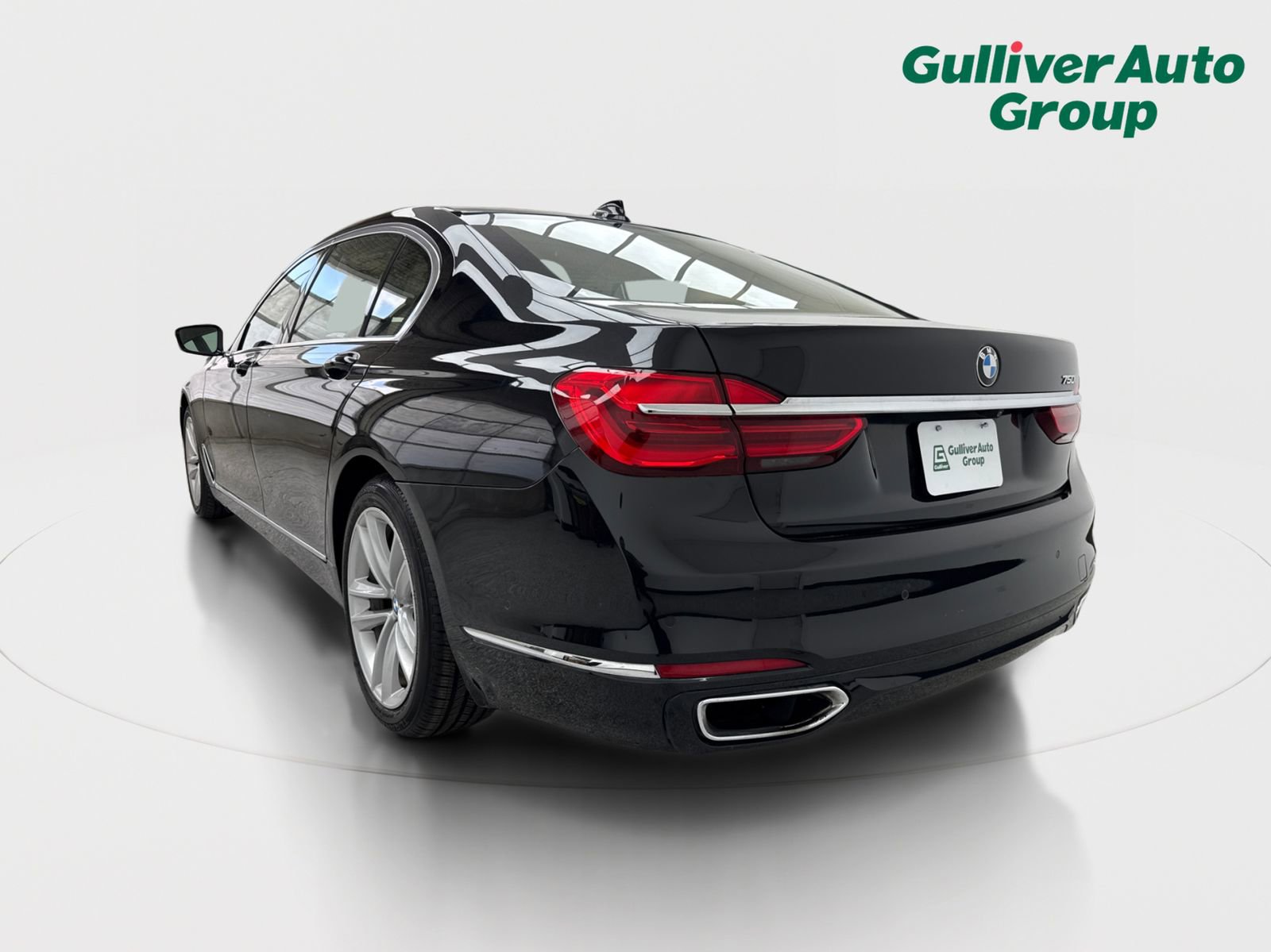 Used 2017 BMW 750i image 5